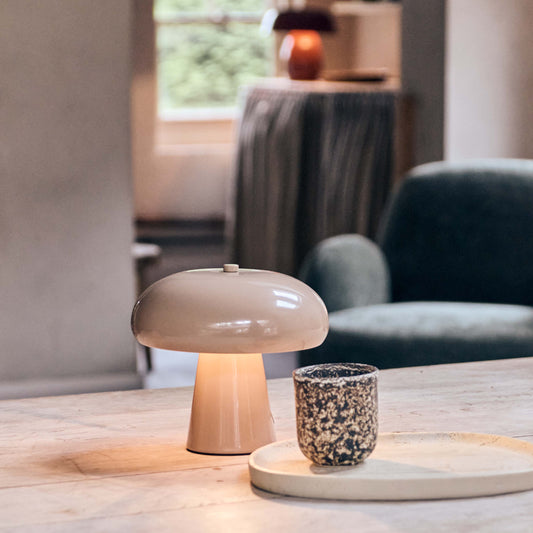ORMOND METAL TABLE LAMP