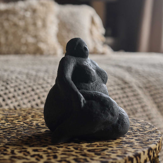 ROLINDA CERAMIC SCULPTURE